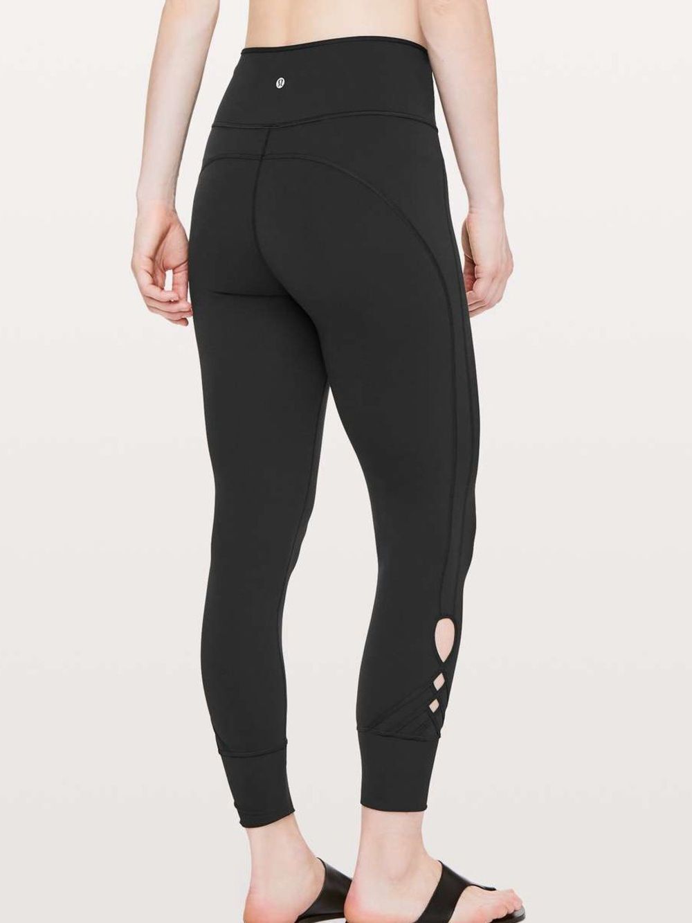 Lululemon Melodic Movement 7/8 Tight in Nulu Black Size 8